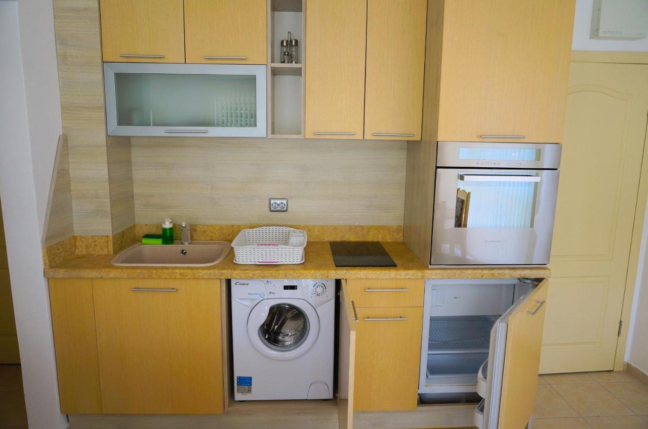 Апартамент Серена - Apartment Serena - Balchik Villa Zone Luaran gambar
