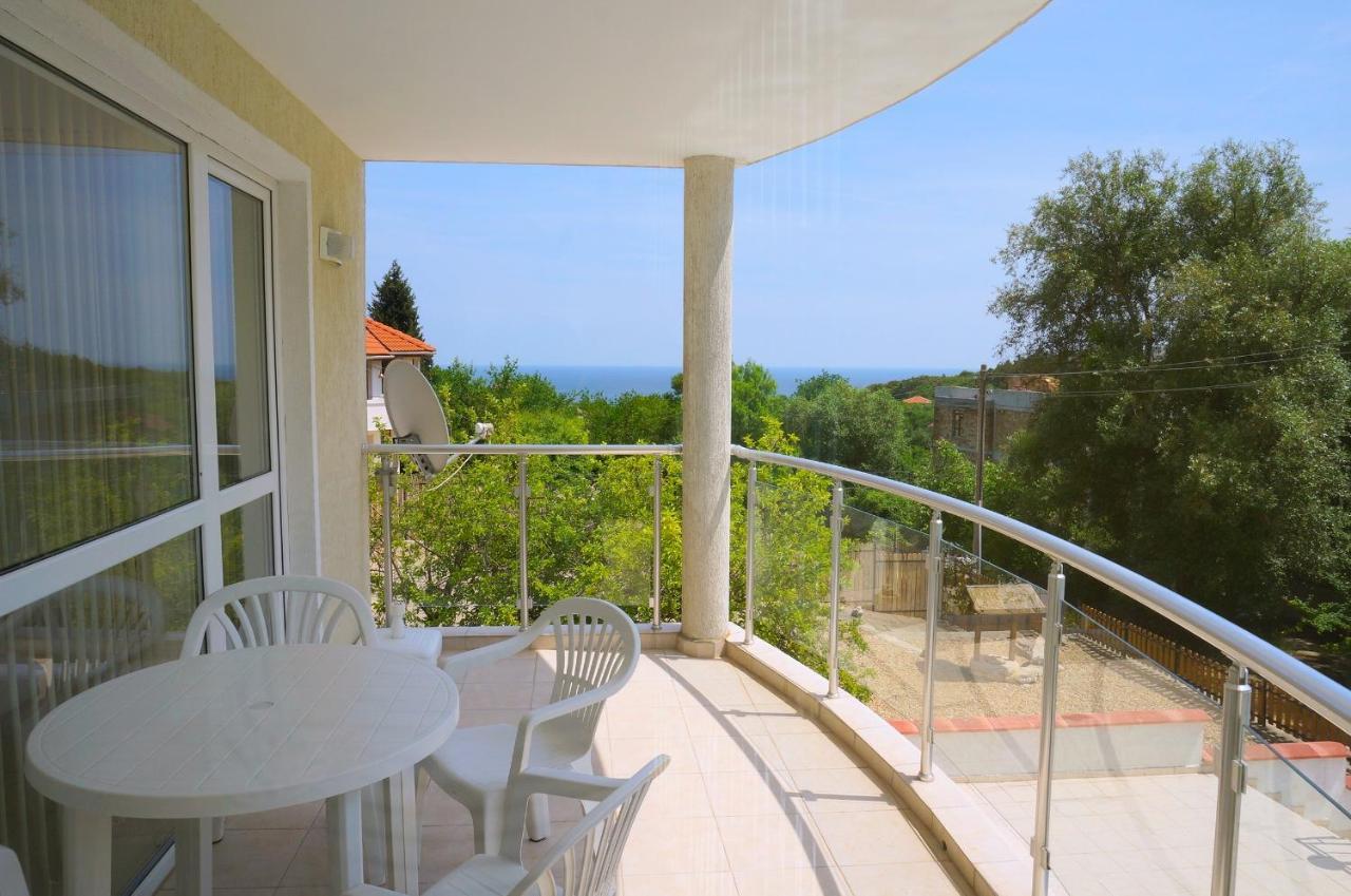 Апартамент Серена - Apartment Serena - Balchik Villa Zone Luaran gambar