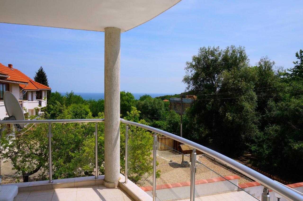 Апартамент Серена - Apartment Serena - Balchik Villa Zone Luaran gambar
