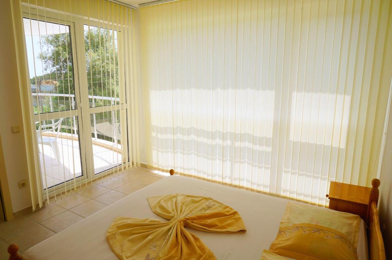 Апартамент Серена - Apartment Serena - Balchik Villa Zone Luaran gambar