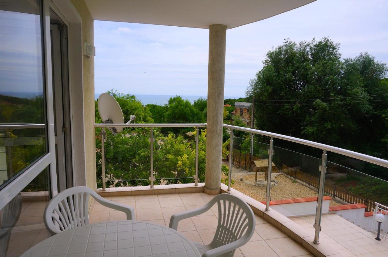 Апартамент Серена - Apartment Serena - Balchik Villa Zone Luaran gambar